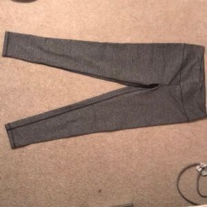 Workout leggings never worn
